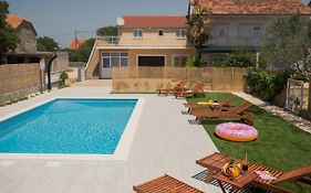 Apartments Brkic